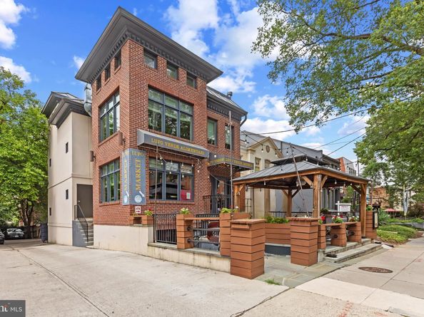 5211 Macarthur Terrace NW, Washington DC 20016