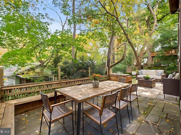 5211 Macarthur Terrace NW, Washington DC 20016