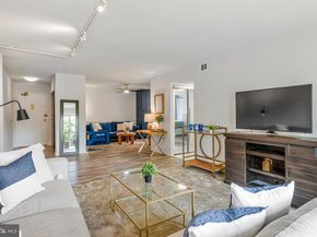 1300 Army Navy Drive S 227, Arlington VA 22202