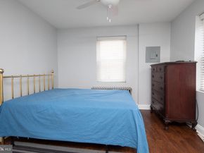 1127 Green Street, Philadelphia PA 19123