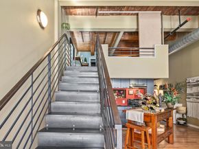 1027 Arch Street 307, Philadelphia PA 19107