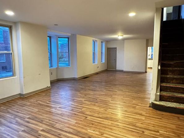 332 S 5TH Street, Darby PA 19023