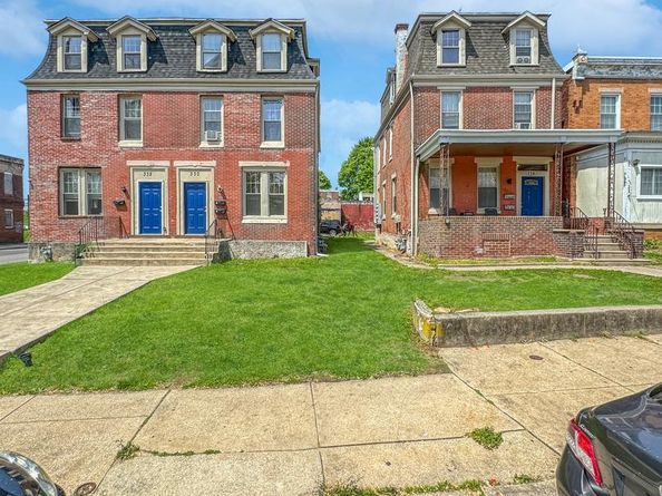 332 S 5TH Street, Darby PA 19023