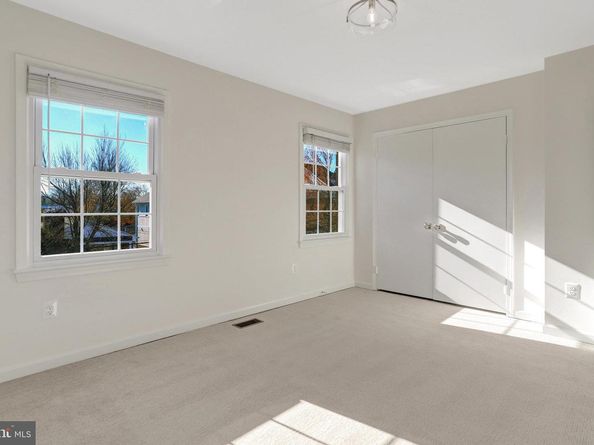 216 Duncan Avenue, Alexandria VA 22301