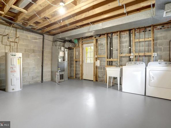 216 Duncan Avenue, Alexandria VA 22301