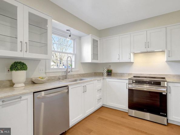 216 Duncan Avenue, Alexandria VA 22301