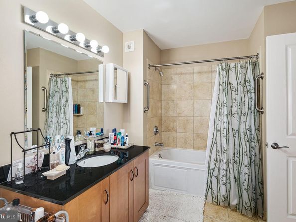 901 N Penn Street R507, Philadelphia PA 19123