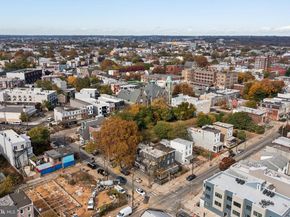 700 N 40TH Street, Philadelphia PA 19104