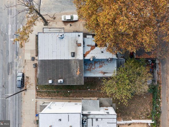 700 N 40TH Street, Philadelphia PA 19104