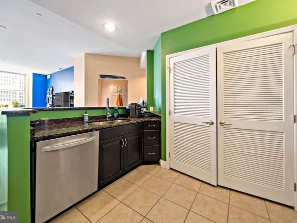 1600 Arch Street 820, Philadelphia PA 19103