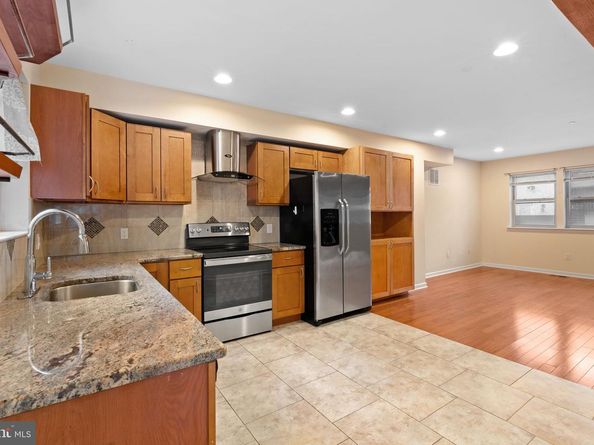 1142 N Galloway Street, Philadelphia PA 19123