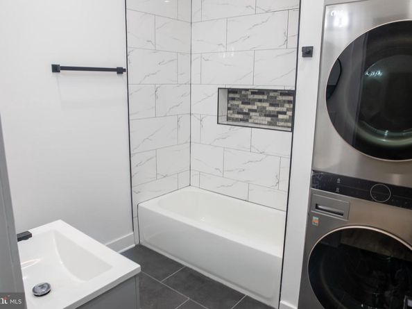 55 W Seymour Street, Philadelphia PA 19144