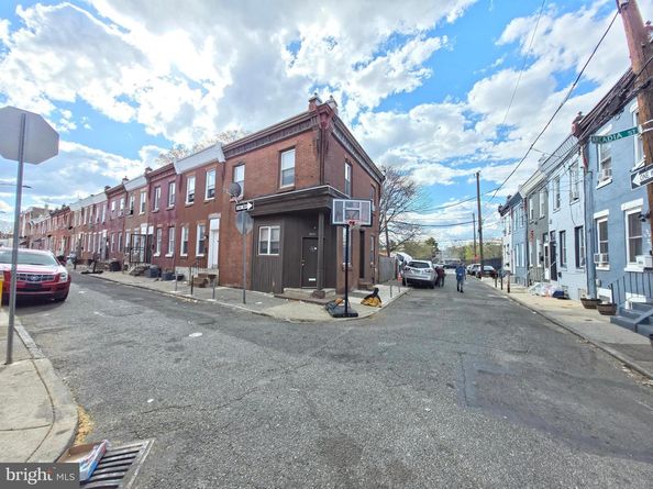3942 Arcadia Street, Philadelphia PA 19124