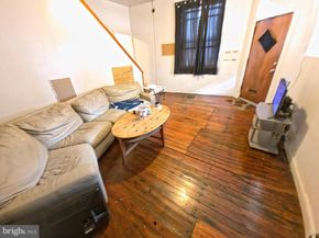 3942 Arcadia Street, Philadelphia PA 19124