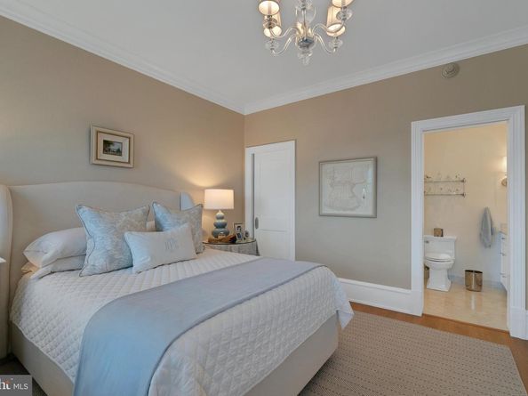 250 S 13TH Street 8D, Philadelphia PA 19107