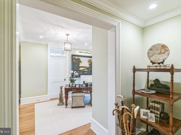 250 S 13TH Street 8D, Philadelphia PA 19107