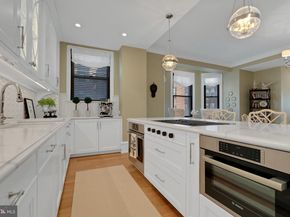 250 S 13TH Street 8D, Philadelphia PA 19107