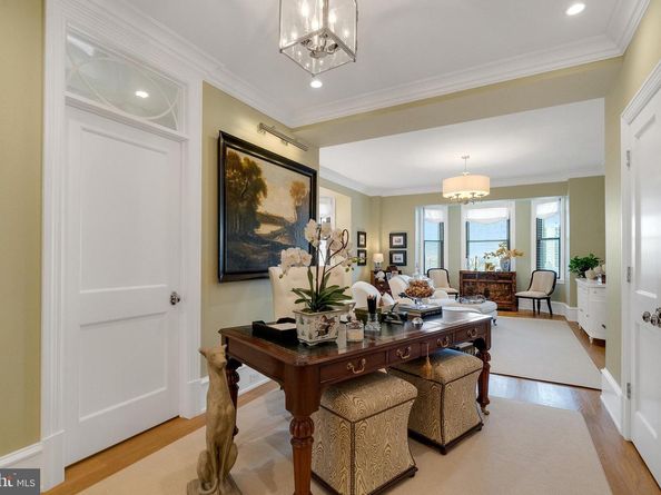 250 S 13TH Street 8D, Philadelphia PA 19107