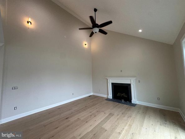 43 Davisville Road, Southampton PA 18966
