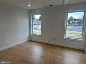43 Davisville Road, Southampton PA 18966