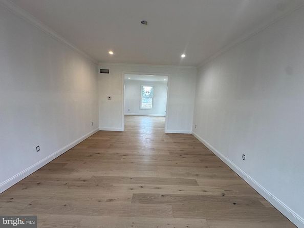 43 Davisville Road, Southampton PA 18966