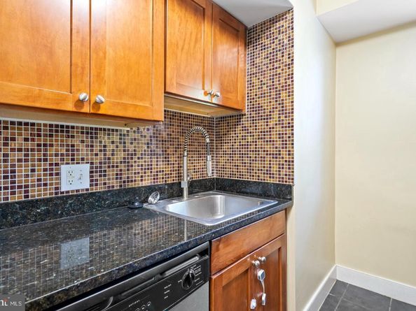 2835 Gainesville Street SE 101, Washington DC 20020