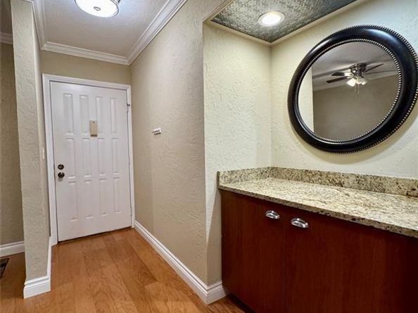 7653 NW 79 Avenue 110, Tamarac FL 33321