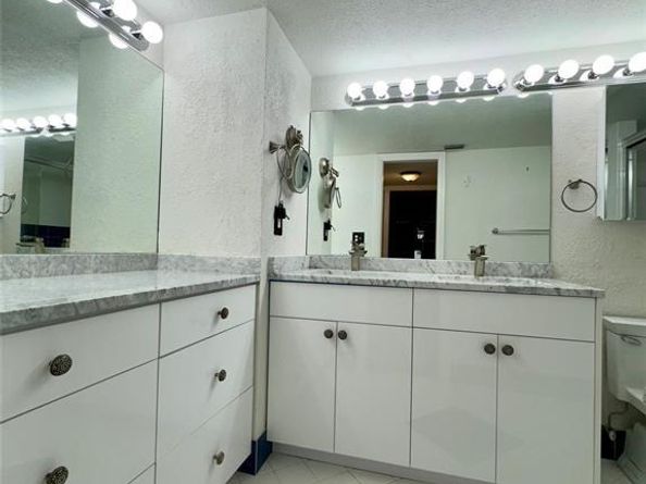 7653 NW 79 Avenue 110, Tamarac FL 33321