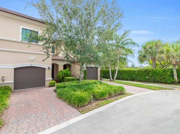 4220 N Dixie Hwy 75, Oakland Park FL 33334