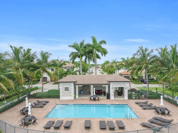 4220 N Dixie Hwy 75, Oakland Park FL 33334