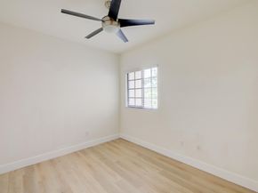 4220 N Dixie Hwy 75, Oakland Park FL 33334