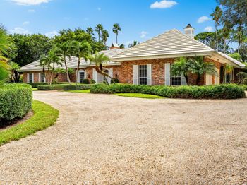 58 Country Road S