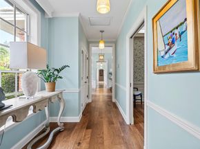 58 Country Road S, Village Of Golf FL 33436