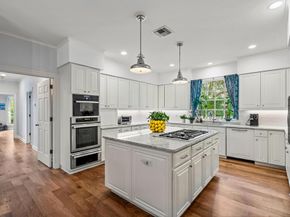 58 Country Road S, Village Of Golf FL 33436
