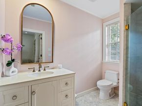 58 Country Road S, Village Of Golf FL 33436