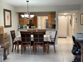 5609 Coral Lake 109, Margate FL 33063