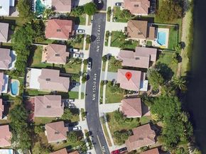 325 NW 153rd Avenue, Pembroke Pines FL 33028