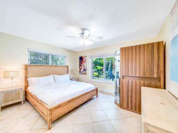 4010 NE 25th Avenue, Lighthouse Point FL 33064