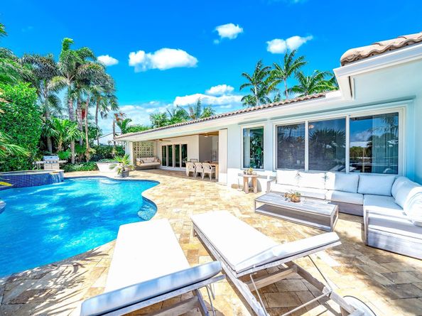 4010 NE 25th Avenue, Lighthouse Point FL 33064