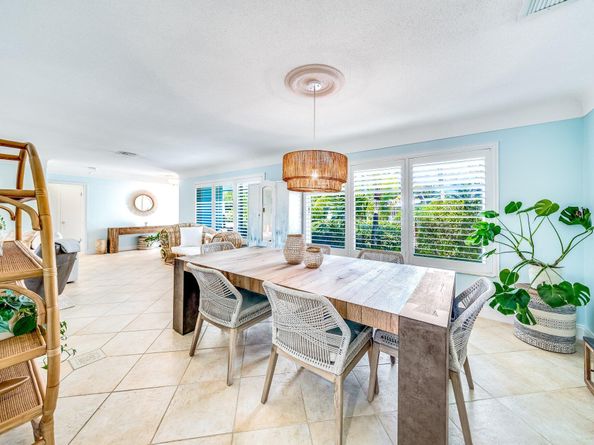 4010 NE 25th Avenue, Lighthouse Point FL 33064