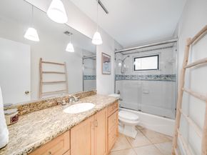 4010 NE 25th Avenue, Lighthouse Point FL 33064