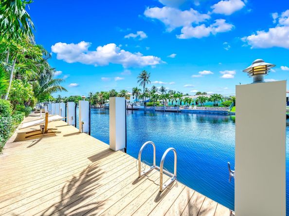 4010 NE 25th Avenue, Lighthouse Point FL 33064