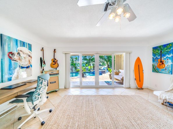 4010 NE 25th Avenue, Lighthouse Point FL 33064