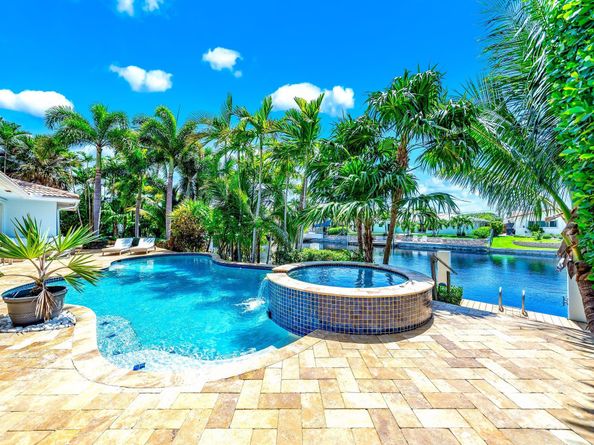 4010 NE 25th Avenue, Lighthouse Point FL 33064