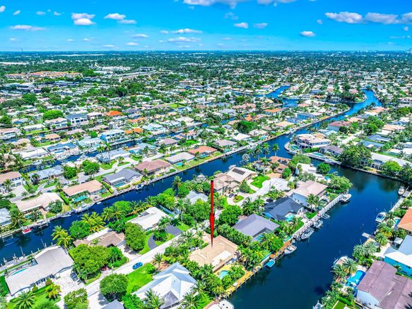 4010 NE 25th Avenue, Lighthouse Point FL 33064