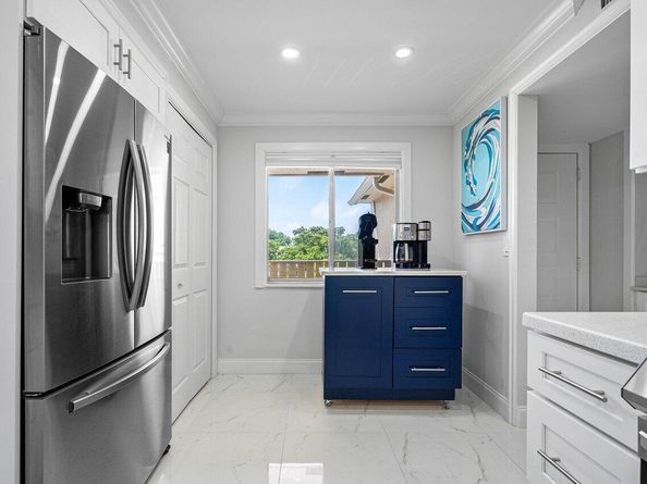 7286 Huntington Lane 401, Delray Beach FL 33446
