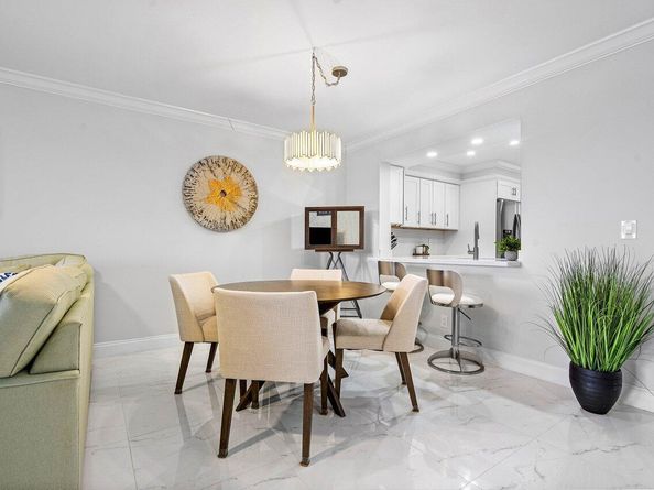 7286 Huntington Lane 401, Delray Beach FL 33446