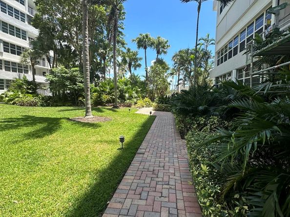 1160 N Federal Hwy 415, Fort Lauderdale FL 33304
