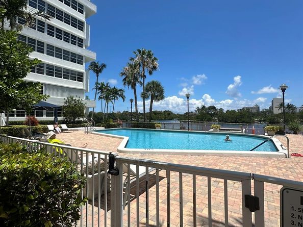1160 N Federal Hwy 415, Fort Lauderdale FL 33304