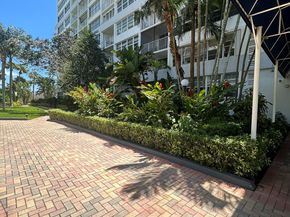 1160 N Federal Hwy 415, Fort Lauderdale FL 33304
